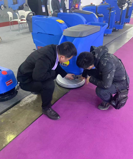 毕节小型电动洗地机是否适合用于环卫保洁